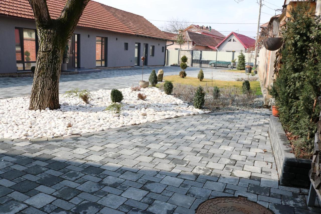 Apartament City La Casa Piano House ,Cu Parcare Alba Iulia Esterno foto
