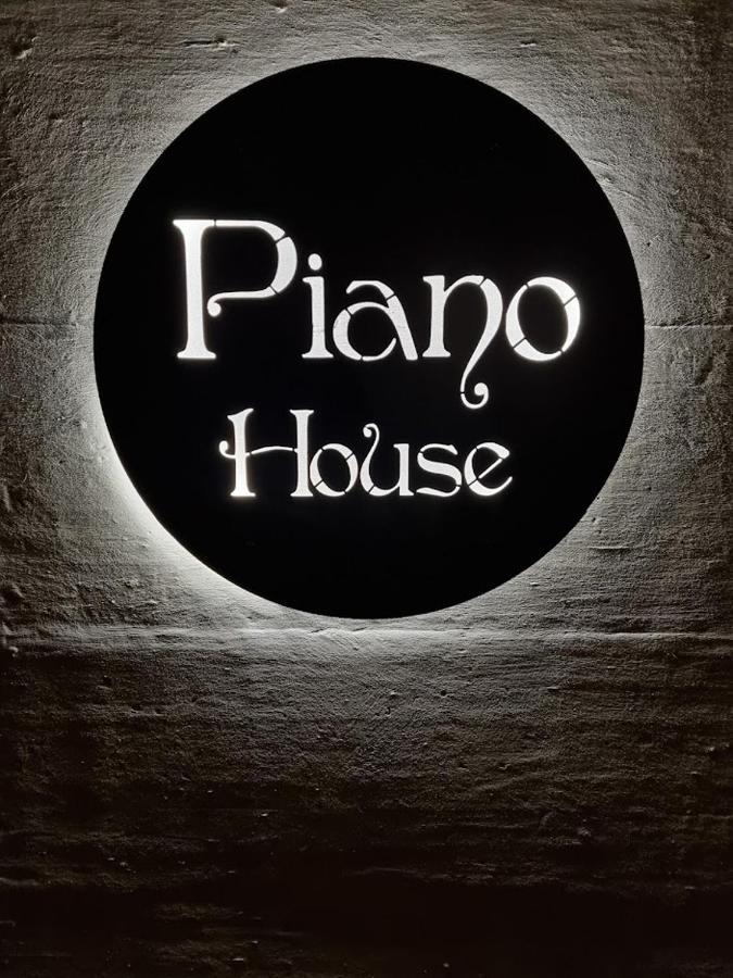 Apartament City La Casa Piano House ,Cu Parcare Alba Iulia Esterno foto