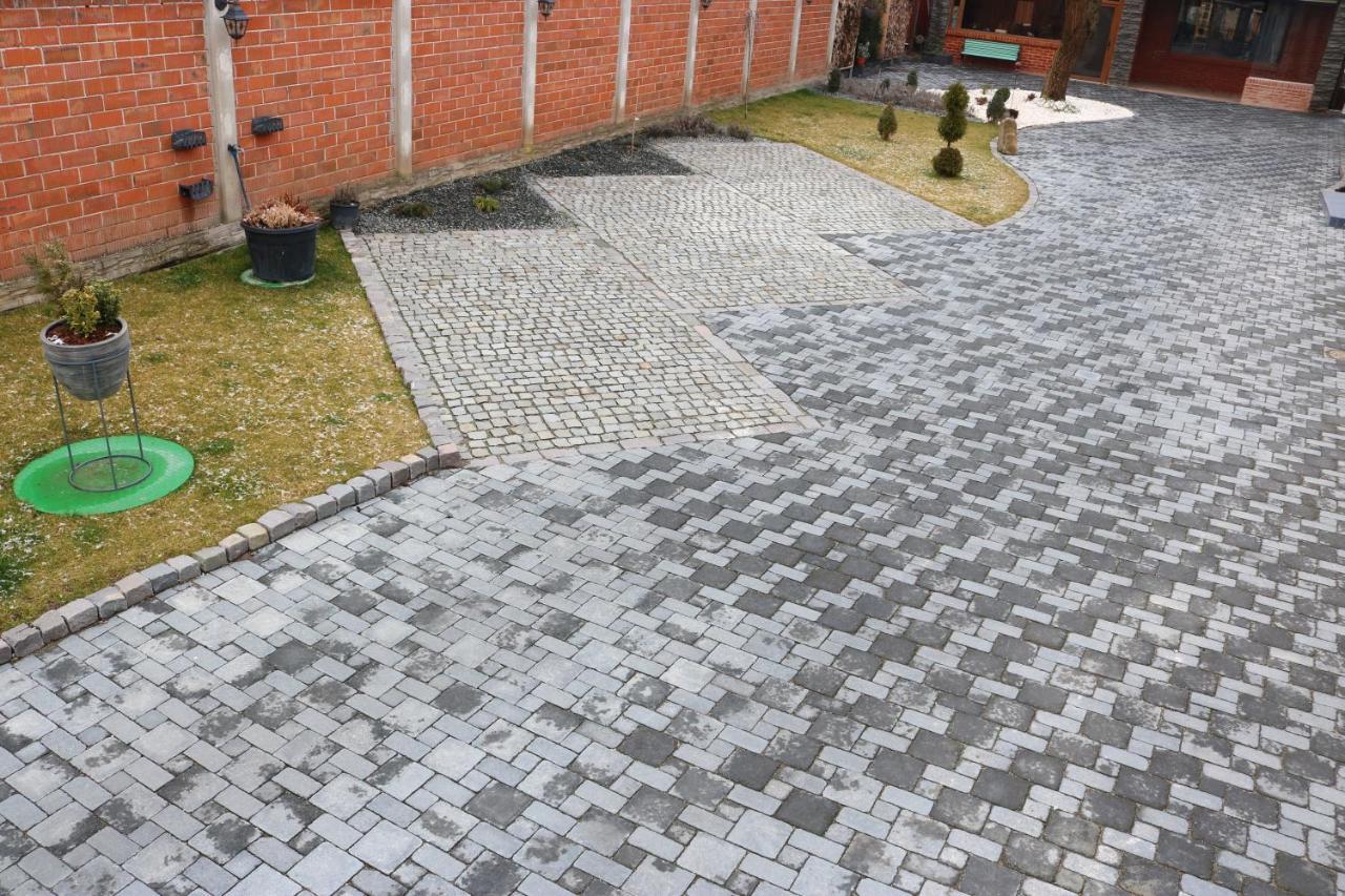 Apartament City La Casa Piano House ,Cu Parcare Alba Iulia Esterno foto